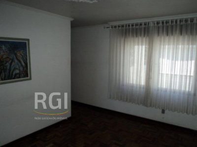 Apartamento à venda com 58m², 2 quartos, 1 vaga no bairro Navegantes em Porto Alegre - Foto 3