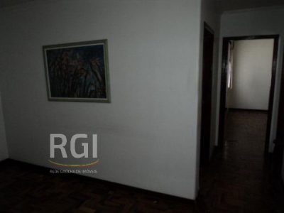 Apartamento à venda com 58m², 2 quartos, 1 vaga no bairro Navegantes em Porto Alegre - Foto 4