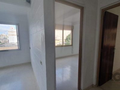 Apartamento à venda com 60m², 2 quartos no bairro Santana em Porto Alegre - Foto 21