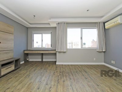 Apartamento à venda com 65m², 2 quartos, 1 suíte, 1 vaga no bairro Vila Ipiranga em Porto Alegre - Foto 9