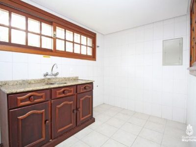 Casa à venda com 264m², 3 quartos, 1 suíte, 4 vagas no bairro Ipanema em Porto Alegre - Foto 5