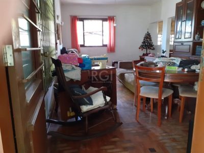 Casa à venda com 120m², 3 quartos, 1 vaga no bairro Santa Tereza em Porto Alegre - Foto 7