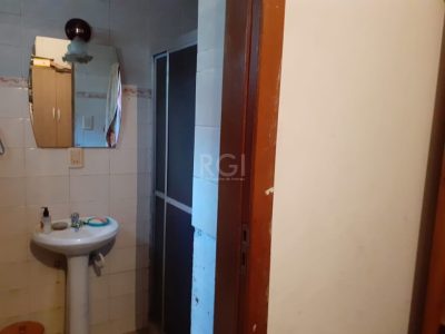 Casa à venda com 120m², 3 quartos, 1 vaga no bairro Santa Tereza em Porto Alegre - Foto 12