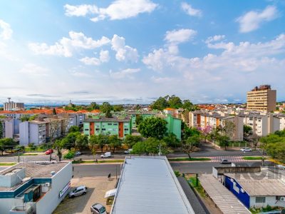 Cobertura à venda com 210m², 3 quartos, 1 suíte, 3 vagas no bairro Jardim Itu em Porto Alegre - Foto 5