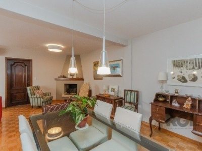 Apartamento à venda com 118m², 3 quartos, 1 suíte, 1 vaga no bairro Rio Branco em Porto Alegre - Foto 9