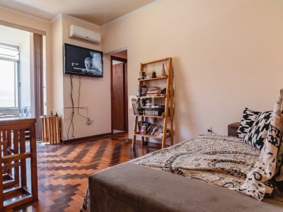 Apartamento à venda com 65m², 2 quartos no bairro Cidade Baixa em Porto Alegre - Foto 2