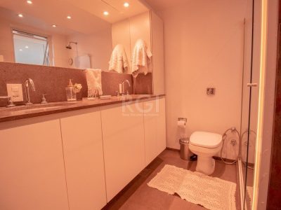 Apartamento à venda com 190m², 3 quartos, 1 suíte, 1 vaga no bairro Rio Branco em Porto Alegre - Foto 29