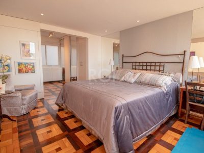 Apartamento à venda com 190m², 3 quartos, 1 suíte, 1 vaga no bairro Rio Branco em Porto Alegre - Foto 32