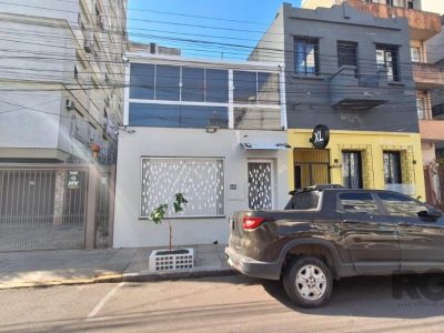 Casa à venda com 128m², 2 quartos no bairro Centro Histórico em Porto Alegre - Foto 31