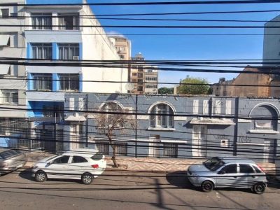 Casa à venda com 128m², 2 quartos no bairro Centro Histórico em Porto Alegre - Foto 36