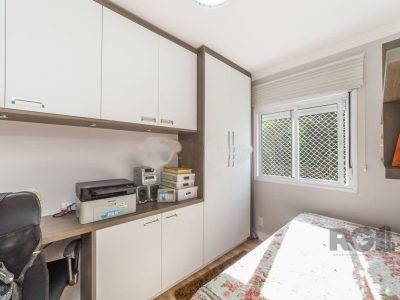 Apartamento à venda com 81m², 3 quartos, 1 suíte, 1 vaga no bairro Jardim Carvalho em Porto Alegre - Foto 5