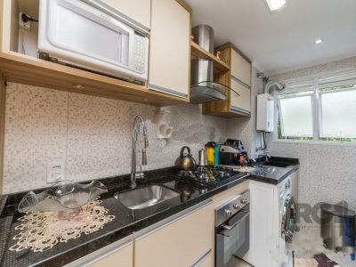 Apartamento à venda com 81m², 3 quartos, 1 suíte, 1 vaga no bairro Jardim Carvalho em Porto Alegre - Foto 10