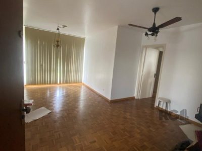 Apartamento à venda com 82m², 3 quartos, 6 vagas no bairro Auxiliadora em Porto Alegre - Foto 4