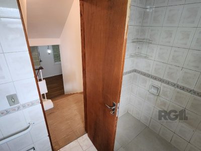 Casa à venda com 280m², 4 quartos, 5 vagas no bairro Santa Tereza em Porto Alegre - Foto 19