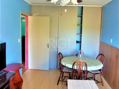 Apartamento à venda com 62m², 2 quartos no bairro Passo d'Areia em Porto Alegre - Foto 3