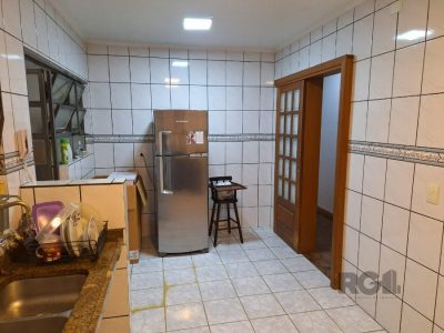 Apartamento à venda com 121m², 3 quartos, 2 suítes, 1 vaga no bairro Petrópolis em Porto Alegre - Foto 5