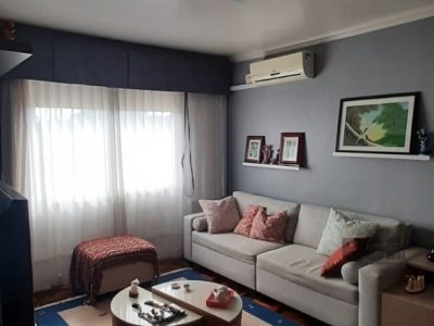 Apartamento à venda com 74m², 3 quartos, 1 vaga no bairro Vila Ipiranga em Porto Alegre - Foto 3