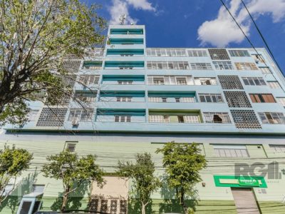 Apartamento à venda com 115m², 3 quartos no bairro Floresta em Porto Alegre - Foto 2