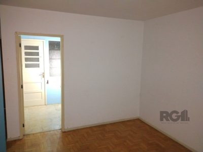 Apartamento à venda com 73m², 2 quartos no bairro Independência em Porto Alegre - Foto 4