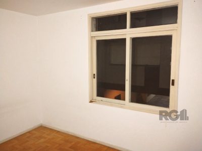 Apartamento à venda com 73m², 2 quartos no bairro Independência em Porto Alegre - Foto 9