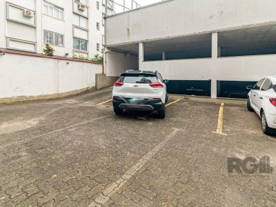 Apartamento à venda com 90m², 3 quartos, 1 suíte, 2 vagas no bairro São João em Porto Alegre - Foto 40