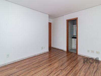 Apartamento à venda com 90m², 3 quartos, 1 suíte, 2 vagas no bairro São João em Porto Alegre - Foto 14