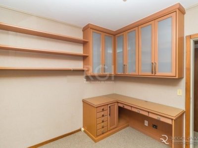 Apartamento à venda com 89m², 3 quartos, 1 suíte, 1 vaga no bairro Bela Vista em Porto Alegre - Foto 10