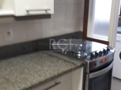 Apartamento à venda com 89m², 3 quartos, 1 suíte, 1 vaga no bairro Bela Vista em Porto Alegre - Foto 3