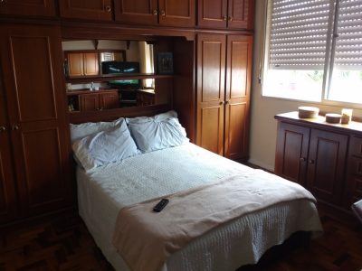 Apartamento à venda com 82m², 2 quartos, 2 vagas no bairro Medianeira em Porto Alegre - Foto 21