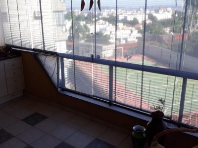 Apartamento à venda com 109m², 3 quartos, 1 suíte, 3 vagas no bairro Tristeza em Porto Alegre - Foto 14