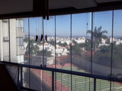 Apartamento à venda com 109m², 3 quartos, 1 suíte, 3 vagas no bairro Tristeza em Porto Alegre - Foto 15