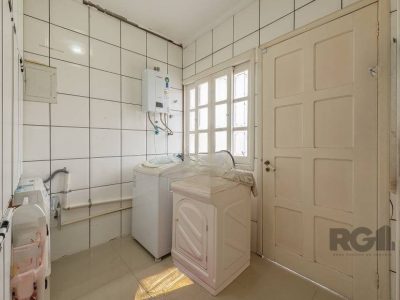 Casa à venda com 360m², 3 quartos, 1 suíte, 3 vagas no bairro Jardim Itu em Porto Alegre - Foto 14