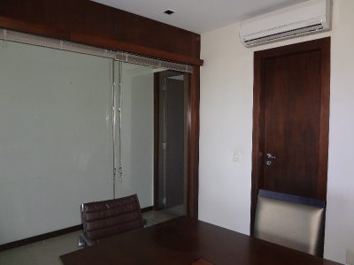 Conjunto/Sala à venda com 65m² no bairro Centro Histórico em Porto Alegre - Foto 3