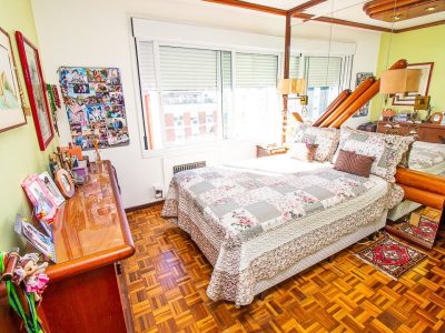 Apartamento à venda com 108m², 3 quartos, 1 vaga no bairro Auxiliadora em Porto Alegre - Foto 23