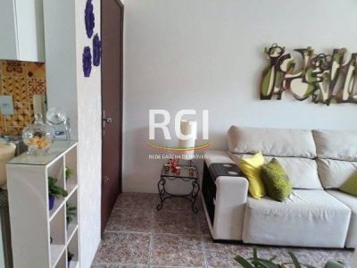 Apartamento à venda com 63m², 2 quartos, 1 vaga no bairro Petrópolis em Porto Alegre - Foto 2