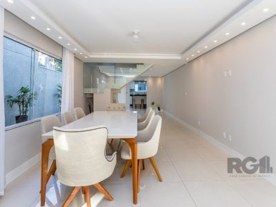 Casa à venda com 138m², 4 quartos, 1 suíte, 3 vagas no bairro Santo Antônio em Porto Alegre - Foto 7