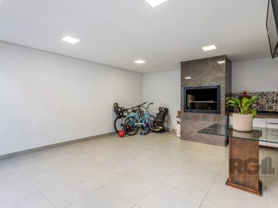 Casa à venda com 138m², 4 quartos, 1 suíte, 3 vagas no bairro Santo Antônio em Porto Alegre - Foto 50