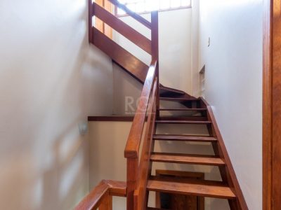 Casa Condominio à venda com 215m², 4 quartos, 1 suíte, 2 vagas no bairro Tristeza em Porto Alegre - Foto 48