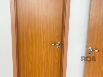 Apartamento à venda com 57m², 2 quartos, 1 suíte, 1 vaga no bairro Petrópolis em Porto Alegre - Foto 12