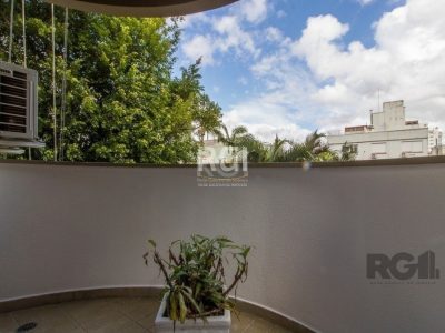 Apartamento à venda com 120m², 3 quartos, 1 suíte, 1 vaga no bairro Menino Deus em Porto Alegre - Foto 16