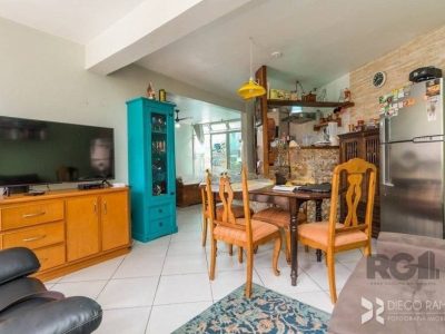 Casa à venda com 300m², 3 quartos, 1 suíte, 5 vagas no bairro Cristal em Porto Alegre - Foto 33