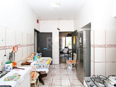 Casa à venda com 450m², 4 quartos, 1 suíte, 6 vagas no bairro Boa Vista em Porto Alegre - Foto 9