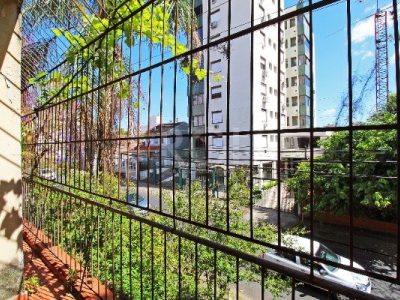 Casa à venda com 450m², 4 quartos, 1 suíte, 6 vagas no bairro Boa Vista em Porto Alegre - Foto 16