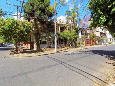 Casa à venda com 450m², 4 quartos, 1 suíte, 6 vagas no bairro Boa Vista em Porto Alegre - Foto 37