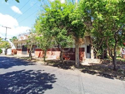 Casa à venda com 450m², 4 quartos, 1 suíte, 6 vagas no bairro Boa Vista em Porto Alegre - Foto 39