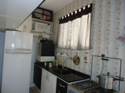 Apartamento à venda com 66m², 2 quartos, 1 vaga no bairro Partenon em Porto Alegre - Foto 7