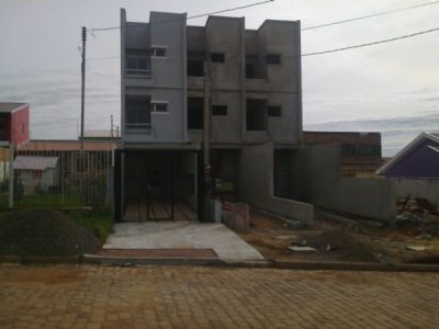 Casa à venda com 132m², 3 quartos, 3 suítes, 2 vagas no bairro Protásio Alves em Porto Alegre - Foto 2