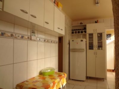 Apartamento à venda com 62m², 2 quartos, 1 vaga no bairro Santana em Porto Alegre - Foto 3