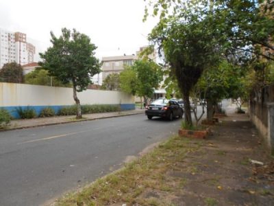 Casa à venda com 84m², 3 quartos no bairro Vila Ipiranga em Porto Alegre - Foto 4