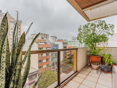 Cobertura à venda com 243m², 3 quartos, 2 suítes, 3 vagas no bairro Auxiliadora em Porto Alegre - Foto 3